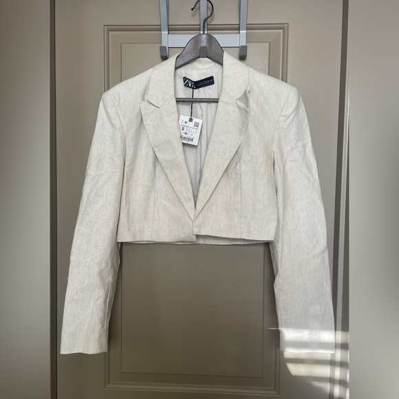 Zara Jackets & Blazers - ZARA Cropped Blazer